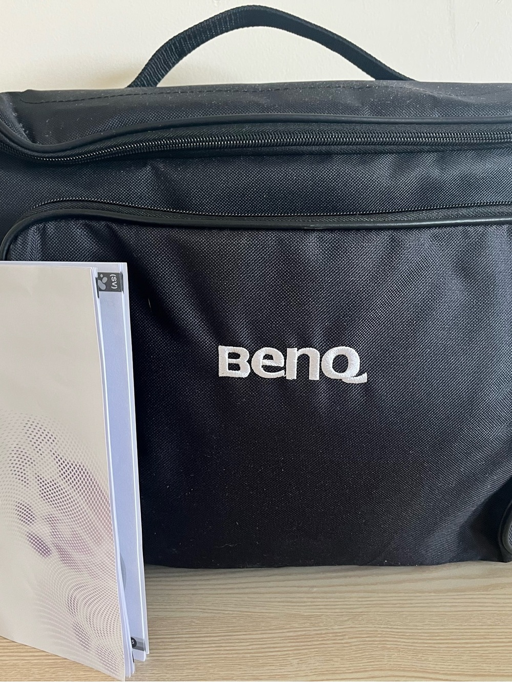 BenQ HT2150ST Projector 1080P Short Throw Gaming/Home Theater-14 lamp hrs